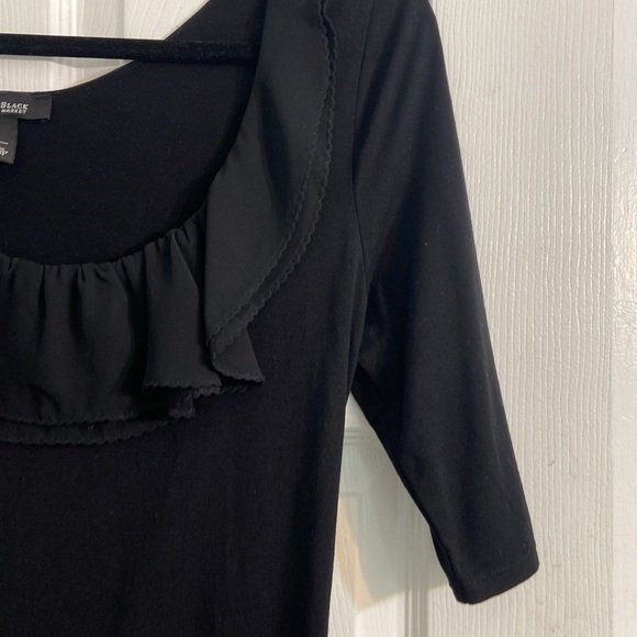 White House Black Market - Above The Knee Ruffle Dress in Black / Size Small - Picture 5 of 9